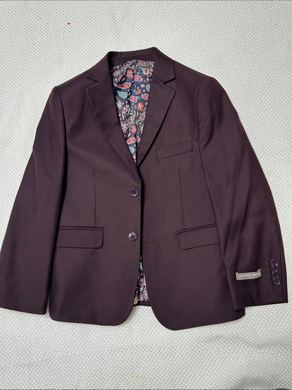 Geoffrey Beene 5 pc Plum Boys' Suit w vest, shirt & tie. NWT - Picture 3 of 6